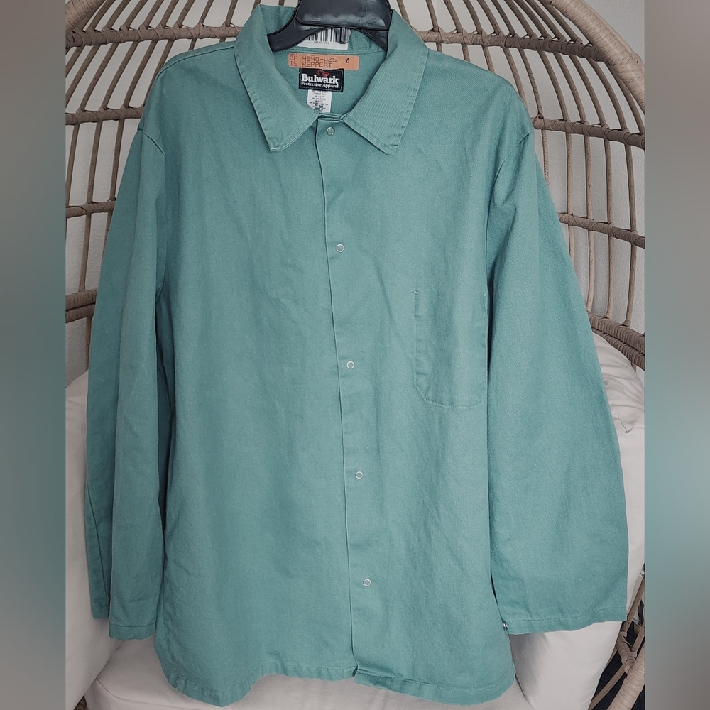 Bulwark Uniform Shirt Women's Flame Resistant Snap Closure Inside Pocket Sz L